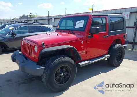 2010 Jeep Wrangler Sport z USA, uszkodzony, nr VIN 1J4AA2D16AL217305